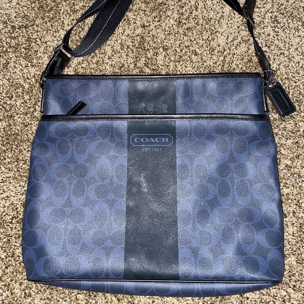 Authentic Coach Crossbody bag